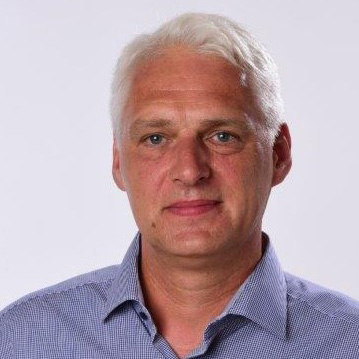  Karsten Hallmann